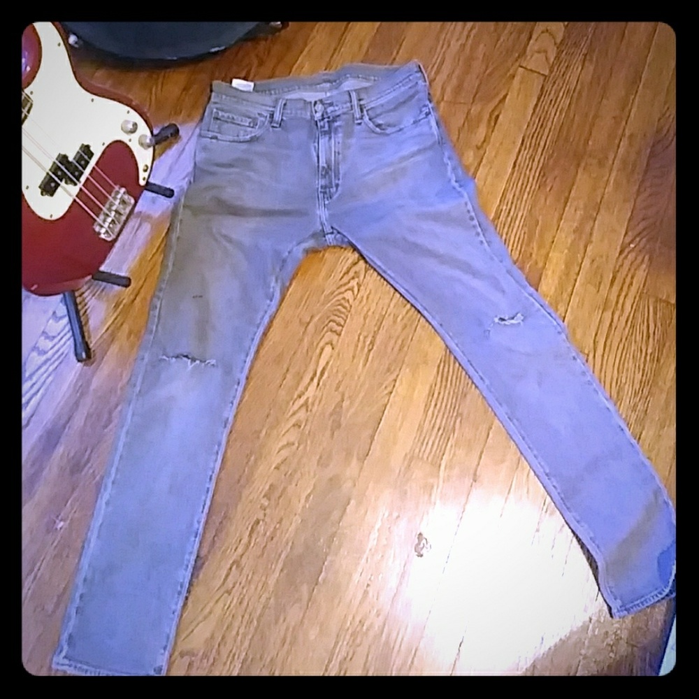 Gray Levi's 505